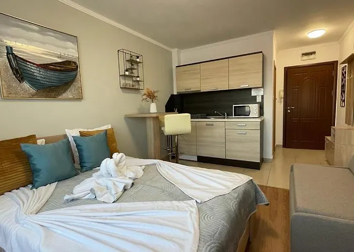 Summer Breeze 506 Private Sunny * Sluneční pobřeží