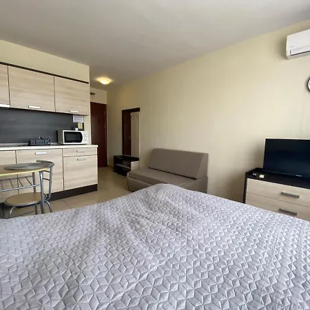 Summer Breeze 506 Private Sunny Appartement *